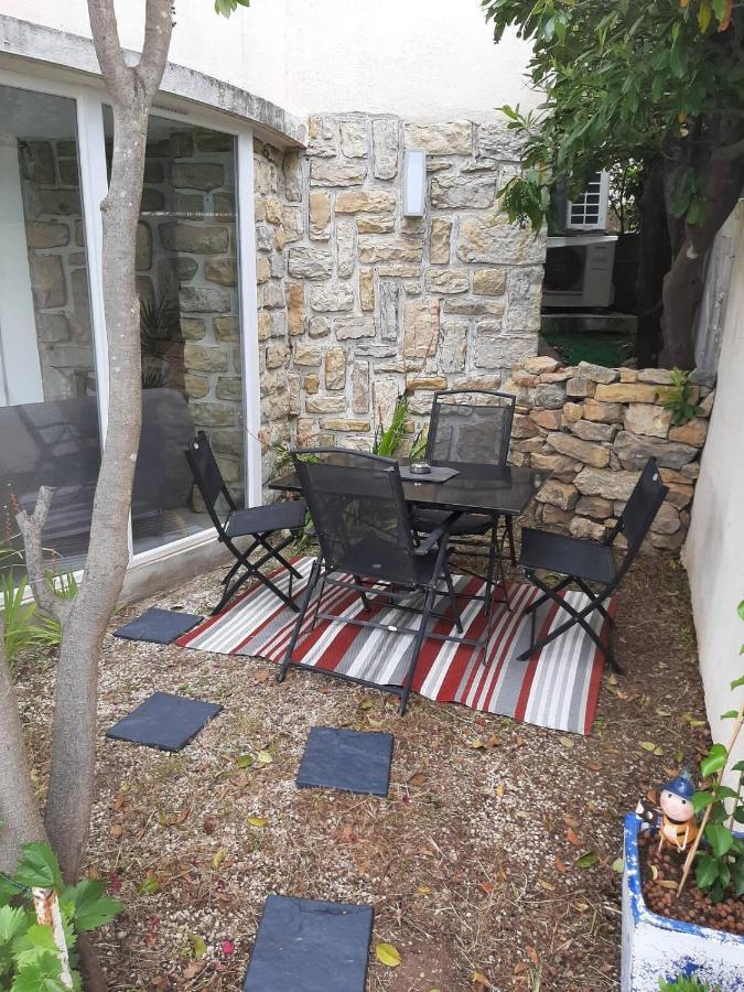 Appartement Climatise Au Calme En Provence Pierrefeu-du-Var Exterior photo